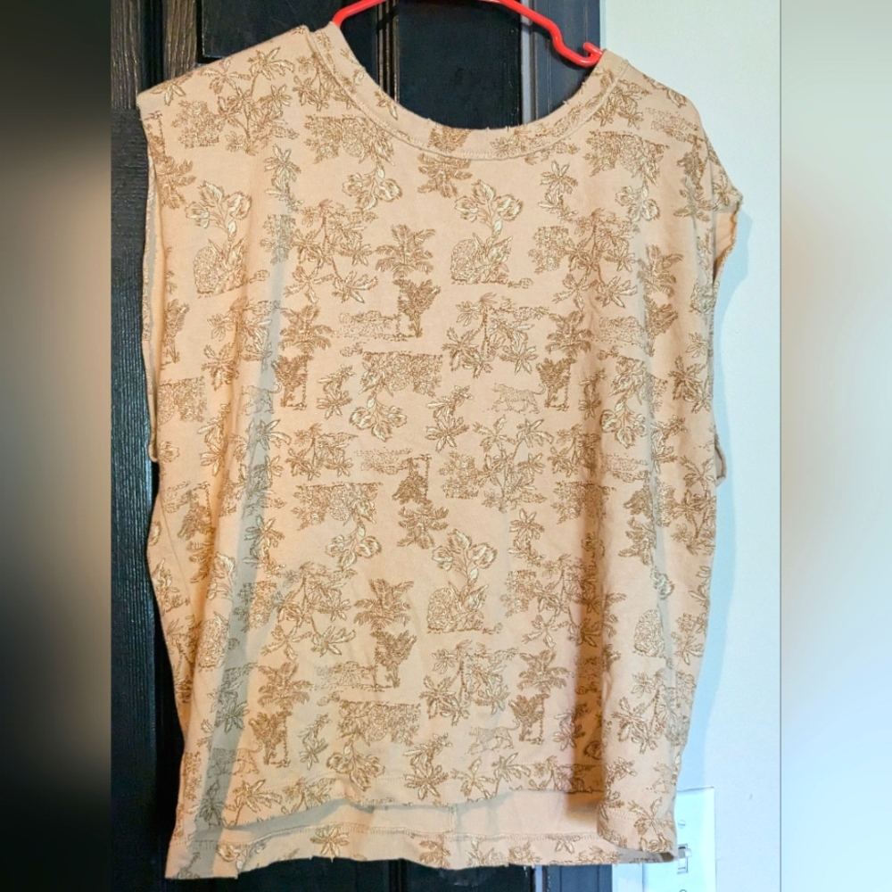 Aerie top